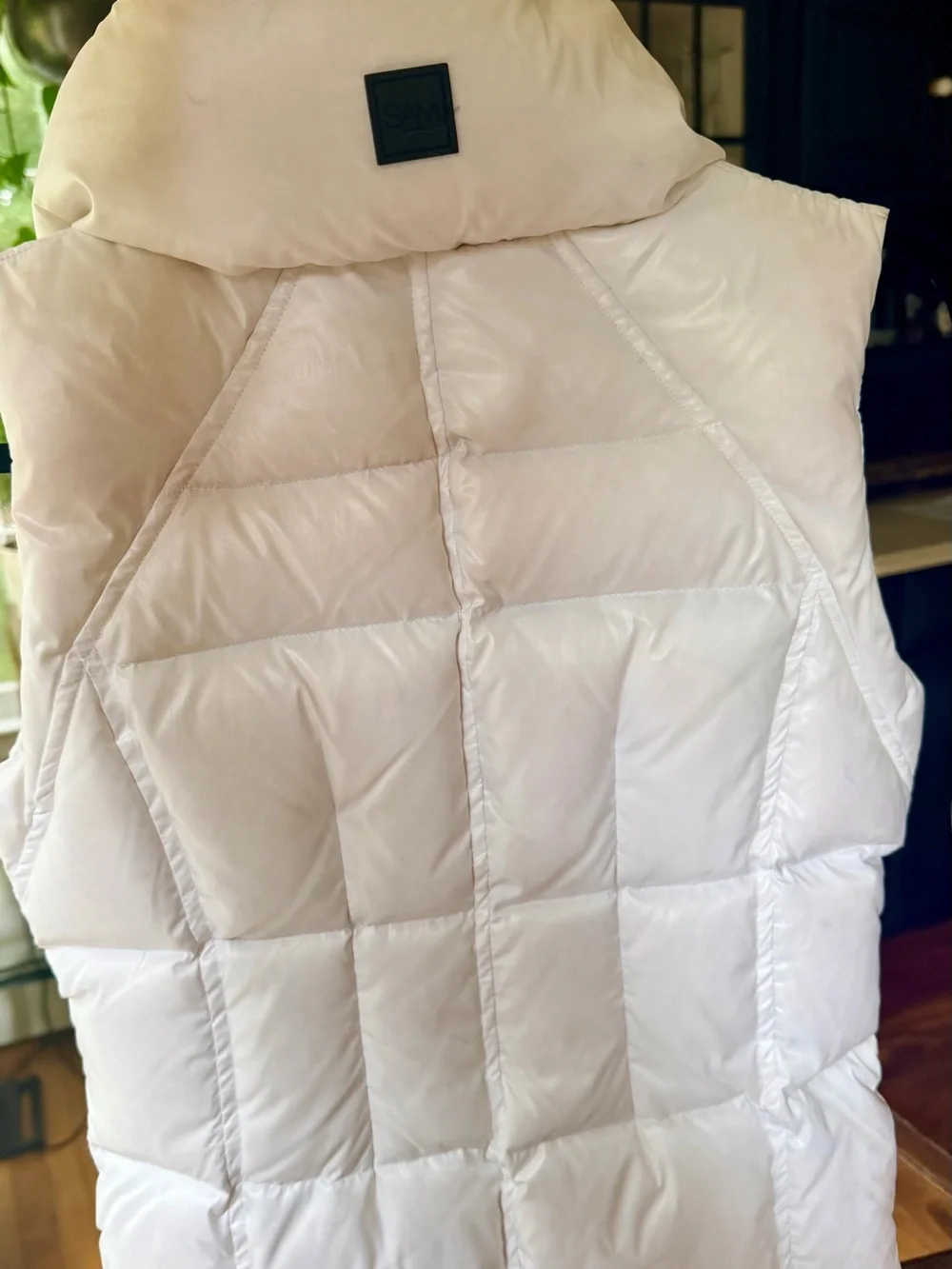 SAM. Freestyle Matte White Puffer Vest with High Collar